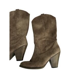 Mia Women’s Brown Boots Knee High Size 8.5 Brad Heels Faux Suede